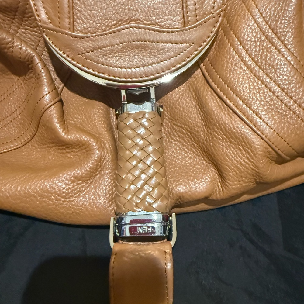 Fendi Leather Spy Vintage  Brown Hobos, Handbag in EUC with cards and dust bag - Picture 4 of 16